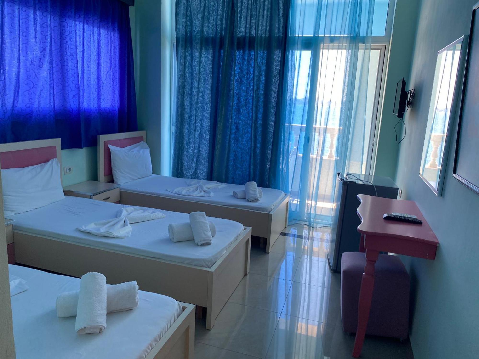 Kalemi's Beachside Hotel Sarandë
