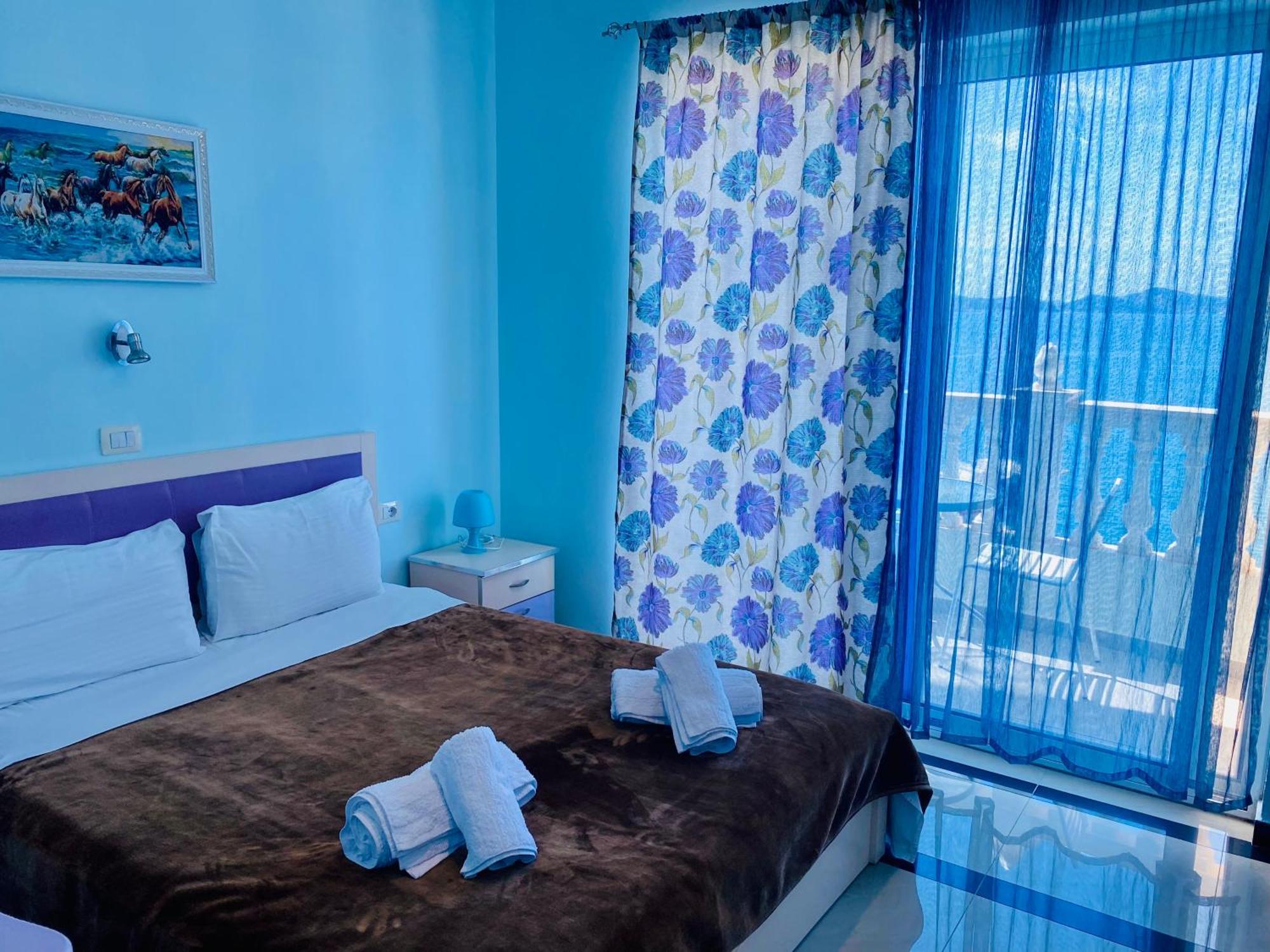 Kalemi's Beachside Sarande
